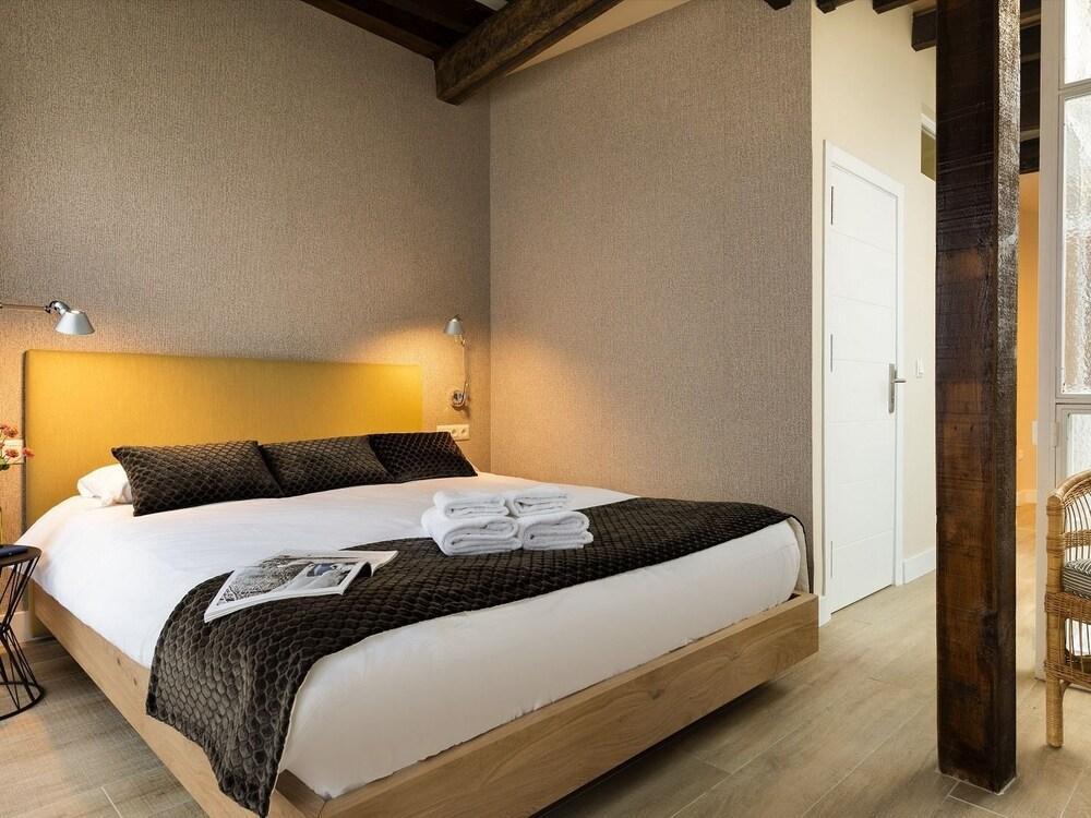 Placentines 5 Seville Ngoại thất bức ảnh